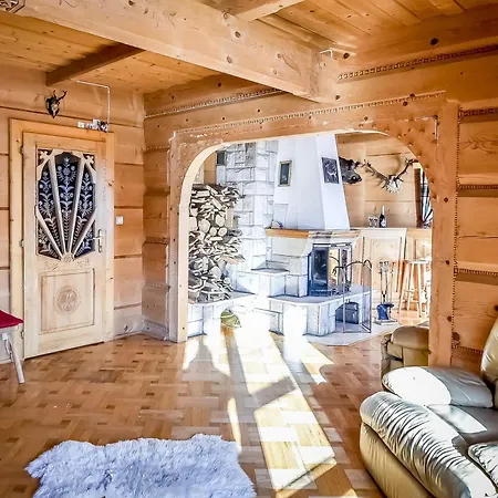 U Horarow シャレー