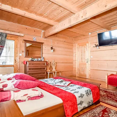 Alpehytte U Horarow *