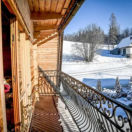 U Horarow シャレー